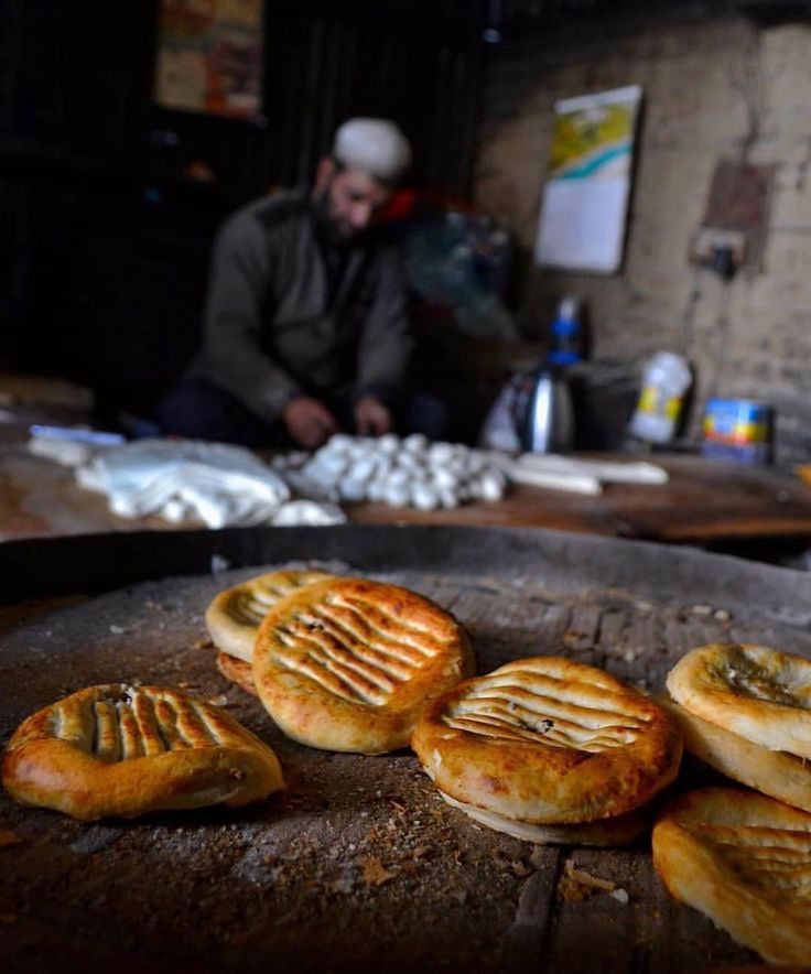 Kashmiri GIRDA